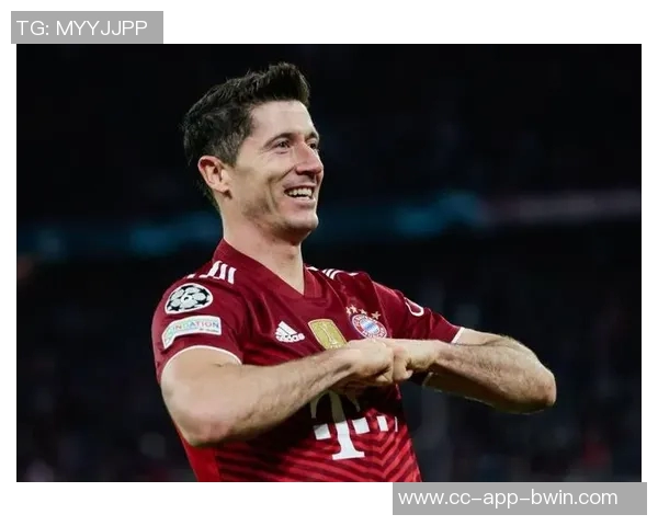 巴萨训练最新动态莱万缺席门将首发人选仍待揭晓